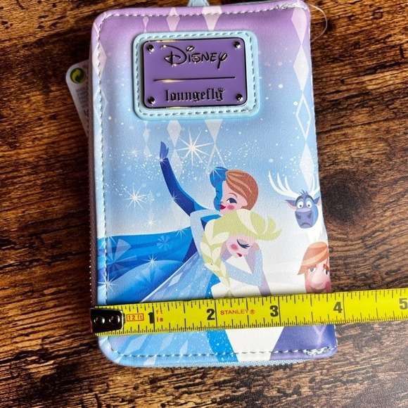 NWT Loungefly Disney Frozen Princess Castle Zip Around Wallet - Picture 6 of 8